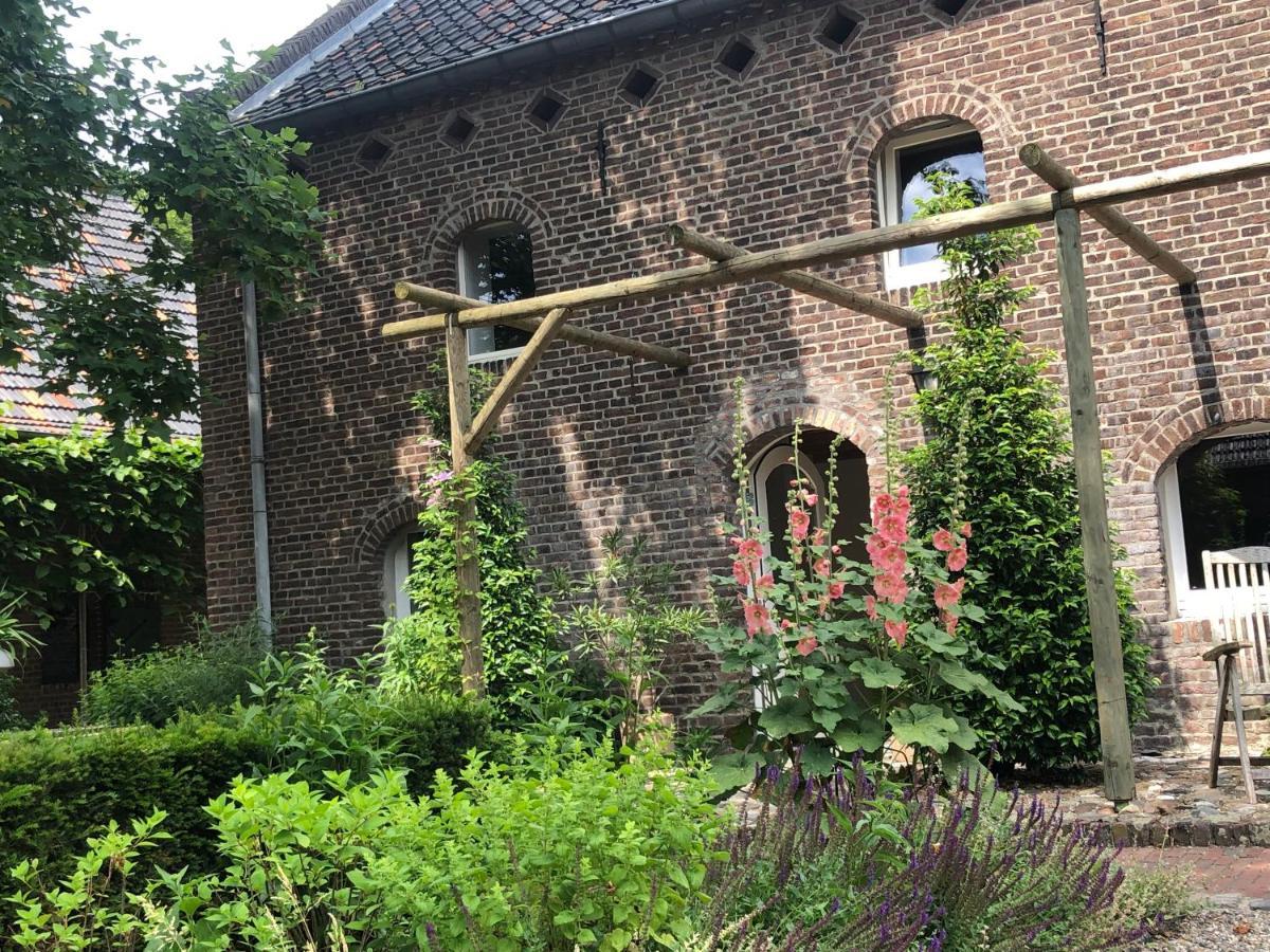 A Casa Nostra - Huiselijk En Gezellig Overnachten - Exclusief Ontbijt Well  Exterior photo